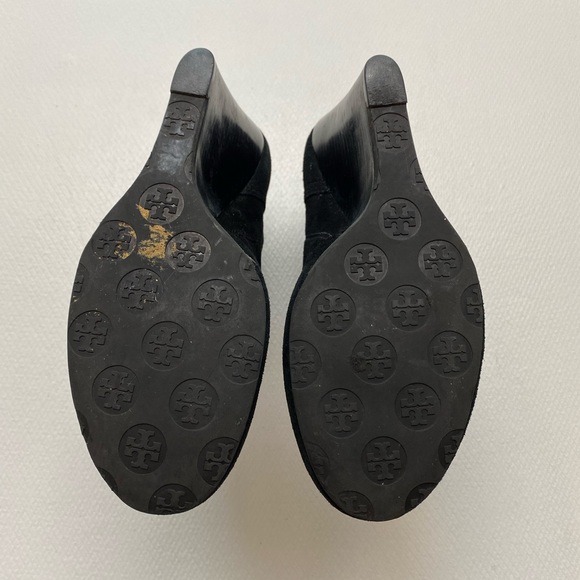 Tory Burch Adrienne Wedge Boots/Booties in Black Suede Size 8 EUC - Picture 9 of 16